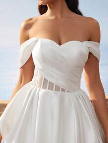 Off-The-Shoulder White Bridal Party Dress, Structured Boned Bustier, Fashionable Short Style - White - View 9