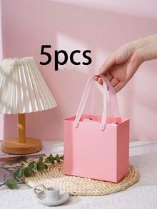 1pc/5pcs/10pcs White 5.5*5.5 Inch Paper Gift Bags With Handles, Simple Solid Color Square Durable Party Favor Bags, Suitable For Shopping, Bachelorette Party, Wedding, Bridal Shower, Birthday Party Decor, Bridesmaid Proposal, Wedding Decor, Bridal Shower Favors, Bachelorette Party, Wedding - Pink - View 6