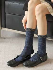 1/3/5双装女士藏蓝色复古中筒袜，经典休闲风格，适合秋冬季日常穿着，荷叶边踝袜，棉混纺透气船袜，复古条纹蕾丝图案中筒袜，适合日常穿着和办公场合。 - 彩色 - 查看 3