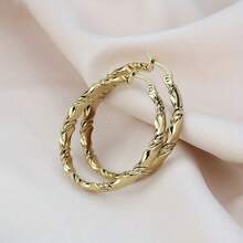 Khuyên tai vòng nữ bằng thép không gỉ chất lượng cao, chốt tai bằng thép không gỉ 316L không gây dị ứng, mạ vàng 18K chống phai màu và chống mài mòn, kiểu dáng độc đáo, quyến rũ, thời trang, thích hợp để đeo hàng ngày, dự tiệc lễ hội, kỳ nghỉ. - Vàng - Xem 9