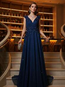 Women's Delicate 3D Floral Beaded Evening Dress: Rhombus Iridescent Mesh V-Neck Fitted Gown, Handcrafted Rhinestone High-End Formal Wear - Navy Blue - View 2