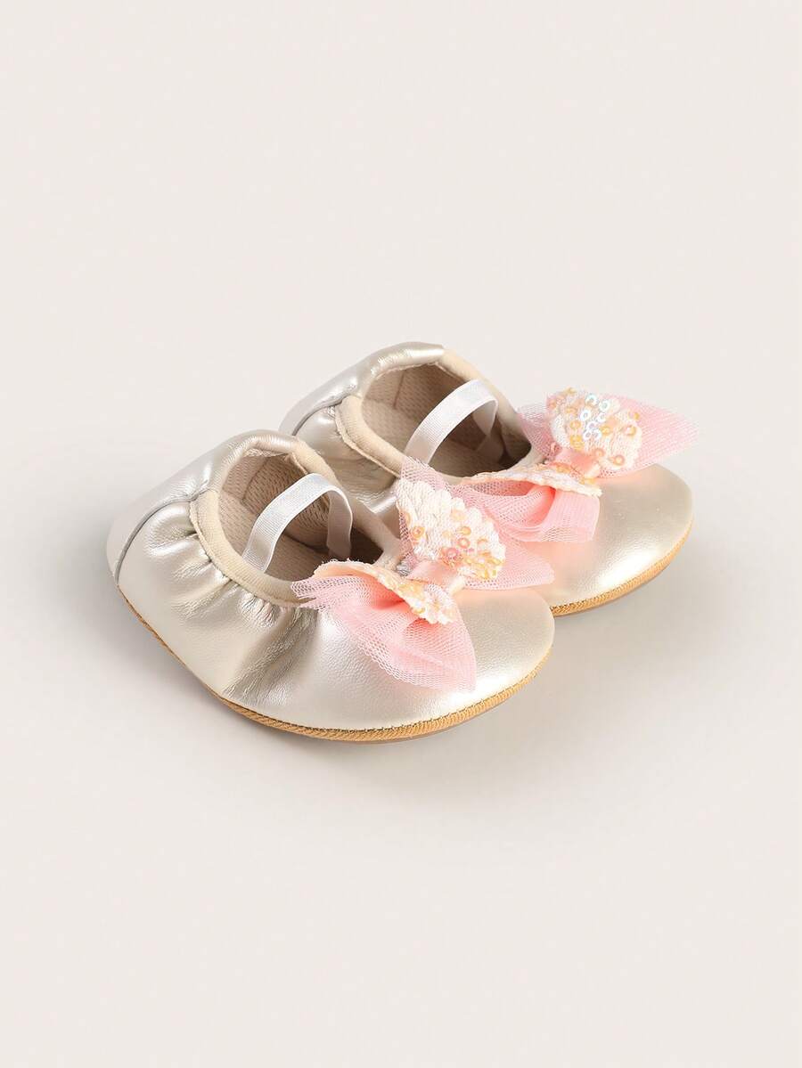 Newborn 0-1 Year Old Infant Girl Soft Leather Bowknot Anti-Slip Prewalker Shoes, Spring & Autumn - Gold - View 1