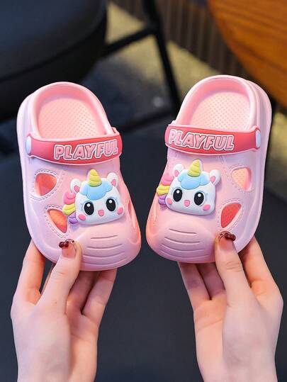 儿童卡通可爱镂空凉鞋，夏季新款男女儿童室内/室外拖鞋