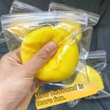 1个方形三角奶酪造型软萌玩具 - 解压玩具 - 挤压玩具 - 软萌玩具 - 指尖玩具 - 史迪奇玩具 - 旅行玩具 - 课堂指尖玩具 - 迷你洗澡玩具 - 圣诞文具减压球，生日礼物，完美礼物，复活节礼物，圣诞节礼物，万圣节礼物，平安夜礼物 - 彩色 - 查看 4