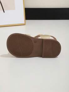 1双女婴时尚凉鞋，休闲百搭防滑橡胶底婴儿连衣裙凉鞋 - 玫瑰金 - 查看 8