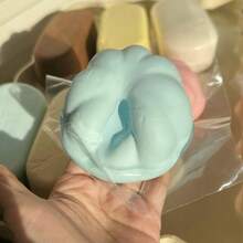 慢回弹冰淇淋球挤压玩具，面包造型减压捏捏乐，生日、节日、季节、圣诞节、游戏玩家、惊喜的理想礼物 - 彩色 - 查看 14