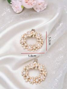 2 piezas Accesorios de zapatos desmontables DIY, adornos florales para zapatos de metal con perlas y cristales, elegantes clips de moda para tacones altos, zapatos, sandalias, adecuados para mujeres, novias, fiestas, bodas - Dorado - Ver 2