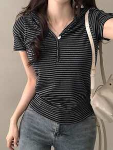 条纹连帽纽扣短袖T恤，百搭休闲宽松上衣 - 灰色 - 查看 1