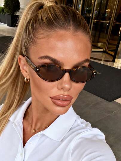 One Pair Of New Men's And Women's Oval Star-Studded Kitten-Eye Fashion Glasses, Suitable For Summer Beach Bonfire Parties, Gifts, Retro Street Style, Driving, Outdoor Travel, And Parties.