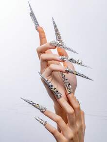 Handmade Luxury Extra Long Stiletto Press On Nails, Artisan Design, Dense Rhinestone Details, Multi-Shaped Gem, Gold Accents, High-Gloss Finish, Salon-Quality Reusable, Ideal Gift For Luxury Style Enthusiasts Summer Easter - Bạc - Xem 1