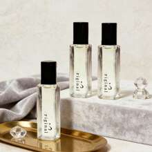 3PC,Ladies Perfume Roller Balls - With A Lasting Fragrance That Lasts For 10 - 20%, These Refreshing Roller Ball Perfumes Are Alcohol-Free, Gentle And Suitable For Sensitive Skin. They Are Portable And Perfect For Travel. They Are Gifts For Ladies. Ladies Mini Perfumes Are The Best Gifts For Halloween, Thanksgiving And Christmas. - 3PC - 查看 1