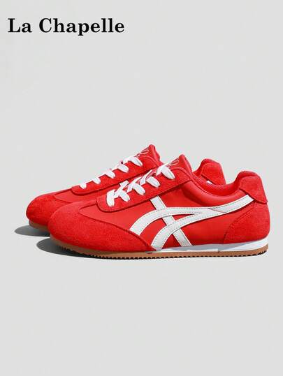 1 Pair La Chapelle Women's Thick Sole Lace-Up Soft Bottom Casual Shoes, Low-Top Outdoor Flat Shoes, Round Toe Low Heel Non-Slip Solid Color Elegant Soft Bottom Hiking Shoes Suitable For Students Graduation Photos, Women Low-Top Leather Sports Skateboard Shoes