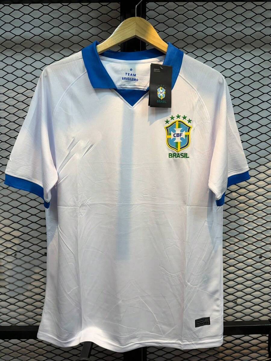Brazil National Team 2019-2020 Fan Shirt, White. - 白色 - 查看 1