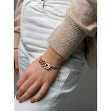 Customized Multi-Name Heart-Shaped Bracelet, Personalized Engraved Bracelet, Can Engrave 1-5 Names, DIY Couples Name Jewelry, Family Name Bracelet, Minimalist Bracelet, Silver/Gold Heart-Shaped Bracelet, Valentine's Day Gift Bracelet - Multicolor - View 3