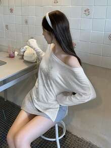 Casual Oblique Shoulder Printed Lightweight Long Sleeve Outerwear T-Shirt, Stylish Top For Women - White - View 7