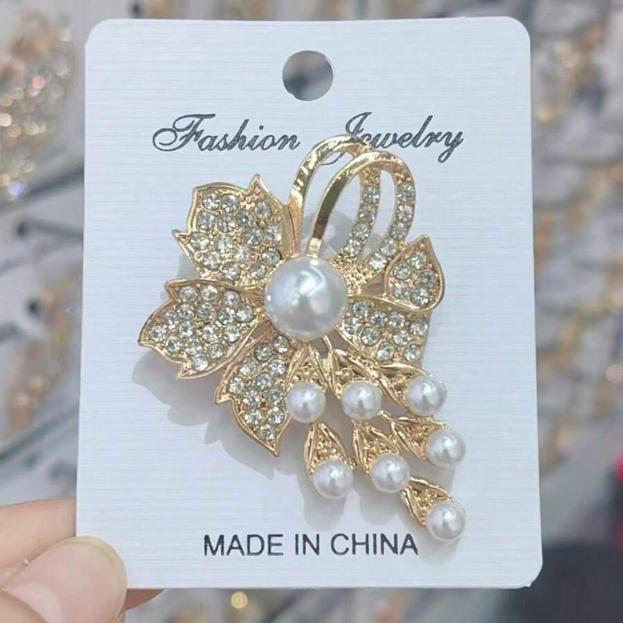 Pearl Water Drop Temperament Luxury Fashion Brooch High-End Corsage New Suit Accessories Coat Temperament 2026 Pin - [Ngọc trai giọt nước]Thiết kế đính đá - Xem 1