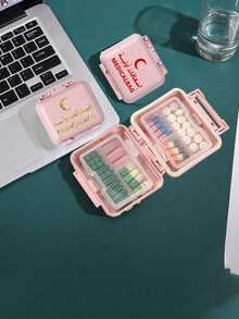 6格迷你药盒,便携式药品收纳盒,印有“MEDICALBAG”字样,可存放6天用量的药品,是旅行、存放维生素、珠宝、耳环、戒指的理想之选,也是居家和旅行必备的药品收纳包、药盒、药瓶、医院包、急救包、药品整理器、药品储存袋等旅行必备用品。 - 彩色 - 查看 3