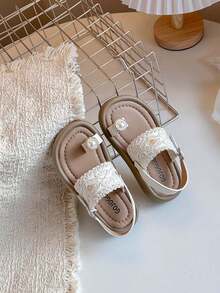 1 Pair Girls' Woven Pearl Thong Sandals, Soft Non-Slip Soles, Sweet Princess Style Children Sandals - Beige - View 4