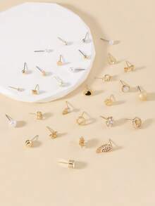 30 Pairs Women's Delicate Metal Tree, Shell, Pearl, Heart Shaped Earrings Set - Multicolor - View 3
