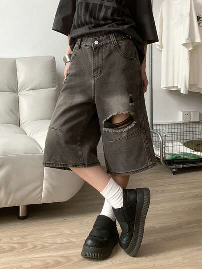 Quần jeans denim ống đứng dáng rộng, rách nhẹ, bạc màu dành cho nữ, thích hợp cho mùa hè.