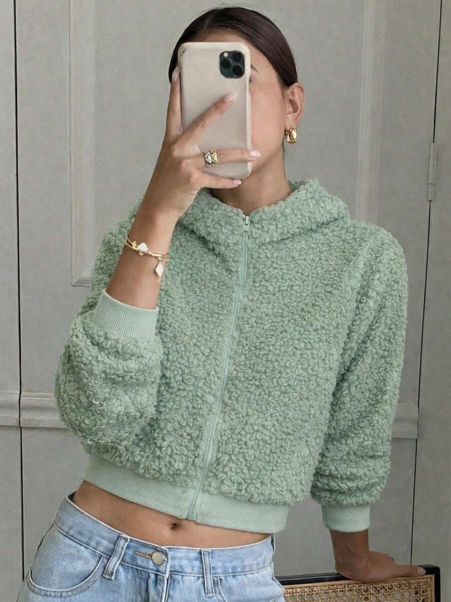 Chamarra corta para mujer estilo casual peluche teddy unicolor de moda con capucha para uso en temporada invierno - Verde - Ver 1