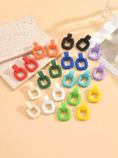 1 Pair Women's Fashion Patchwork Square Twisted Macrame Multicolor Spray Painted Earrings, Suitable For Daily Wear