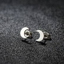 1 Pair Fashionable Moon-Shaped Earrings. Korean Style Design, Simple And Elegant. Suitable For Both Casual Wear And Engagement Gift - GED002 - View 2