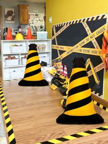 2/4pcs Matte Traffic Cone Aluminum Foil Balloons, Matte Road Barrier Balloons, Yellow & White Traffic Cones, Suitable For Racing Theme, Multi-Purpose Construction Theme, Engineering Party, Traffic Theme, Urban Landscape Props, Birthday Party Decorations - Multicolor - View 6