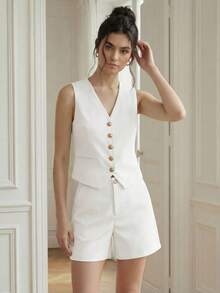 A&DD MODA, REF:LE513 - Women's Set - This Women's Vest And Shorts Set Includes An Exclusive Embroidered Vest With A Front Opening, Combined With High-Waisted, Straight-Cut Shorts That Perfectly Flatter The Legs. Ideal For Everyday Wear And The Workplace. - 白色 - 查看 3