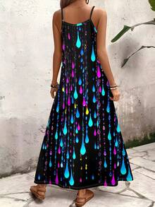 A Women's V-Neck Halter-Neck Maxi Dress With An All-Over Iridescent Water Droplet Print, Ethereal And Dreamy, Made Of Soft And Comfortable Fabric-A Summer Essential. - 彩色 - 查看 2