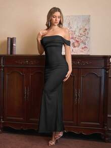 PARTHEA 露肩褶饰缎面优雅连衣裙 - 黑色 - 查看 7