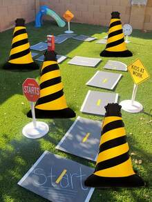 2/4pcs Matte Traffic Cone Aluminum Foil Balloons, Matte Road Barrier Balloons, Yellow & White Traffic Cones, Suitable For Racing Theme, Multi-Purpose Construction Theme, Engineering Party, Traffic Theme, Urban Landscape Props, Birthday Party Decorations - Multicolor - View 5