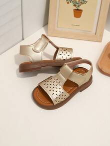 1双女婴时尚凉鞋，休闲百搭防滑橡胶底婴儿连衣裙凉鞋 - 玫瑰金 - 查看 5