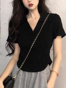 女士 Y2K 极简主义纯黑色修身腰部甜美性感百搭翻领短袖T恤，春夏款 - 黑色 - 查看 3