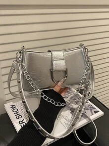 新款时尚纯色金属扣设计单肩包，经典百搭金色链条斜挎包，适合女性购物、装钱包、手提包，也适合年轻女士、大学生、新婚夫妇和上班族使用。是办公室、学校、工作、商务、通勤、户外活动、旅行和郊游的理想之选。 - 銀色 - 查看 5