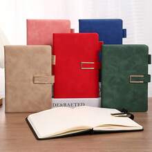 Juego de regalo de cuaderno personalizado A5, incluye cuaderno + bolígrafo + recambio + caja de regalo. El cuaderno y el bolígrafo se pueden personalizar con el texto deseado. Disponible en unidad o en set - Juego de cuadernos con hebilla en forma de U - Ver 7