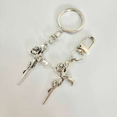 2026 哥特复古荆棘玫瑰十字架钥匙扣，深色金属吊坠，适用于背包、汽车、生日、节日、情人节、复活节、派对礼品、儿童派对，趣味创意青少年礼物