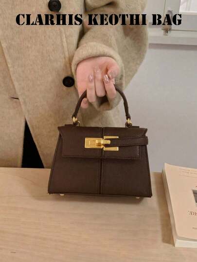 This Stylish And Modern Women's Handbag Features A Decorative Shoulder Strap, Minimalist Gold Hardware, And Comes In A Brand-New Coffee Color. The Adjustable And Detachable Shoulder Strap Makes It The Perfect Crossbody Bag For Everyday Shopping, Ideal For College Students.