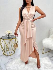 AIJ Amarilo 女士时尚无袖褶皱不对称下摆缎面裹身连衣裙，夏季派对 - 米色 - 查看 5