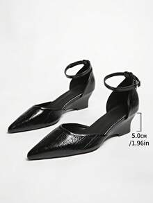 2.5cm Wedge Mid Heel French Style Pointed Toe Buckle Hollow-Out Elegant Work Pumps For Women - Black - View 7