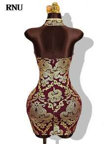 RNU 女士新款性感迷人金色图腾印花无袖镂空迷你连衣裙，纽扣镂空领设计，弹力网纱面料，性感收腰设计，旗袍风格，适合夜店、酒吧、新年正式场合、派对、生日、音乐节、演唱会、嘉年华、情人节约会等场合。 - 彩色 - 查看 11