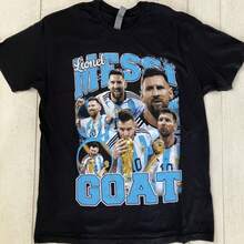 Lionels Messis Argentina World Cup GOAT Graphic Soccer Tee Shirt Large Black - 黑色 - 查看 1