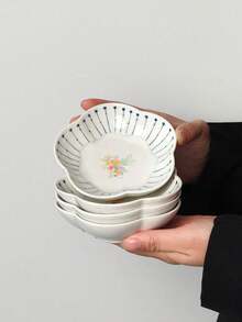 1/2/4件套花卉陶瓷餐盘，家用蘸酱碟，调味碟，欧式简约餐盘，甜点蛋糕托盘，小吃盘，蘸酱碟，茶杯碟，坚果糖果托盘，陶瓷餐具礼盒套装 - 彩色 - 查看 13