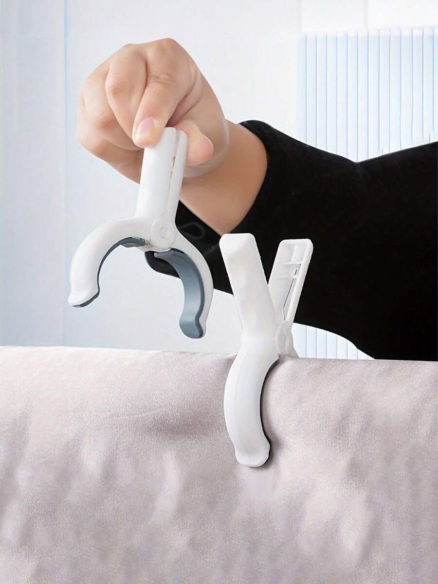 Large Plastic Clothespin Windproof Clips, Securely Holds Towels, Clothes, And Blankets On Clothesline Or Drying Rack. Suitable For Beach, Pool Chairs, And Laundry - Multicolor - View 1