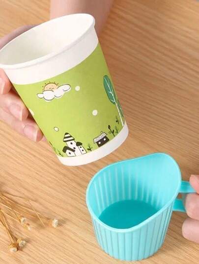 1/10pcs Disposable Cup Holders, Thick Heat-Resistant Plastic Tea Cup Coasters, Suitable For Home, Restaurant, Office Parties, Durable Cup Holders, Kitchen And Dining Supplies, Kitchen Storage And Organization