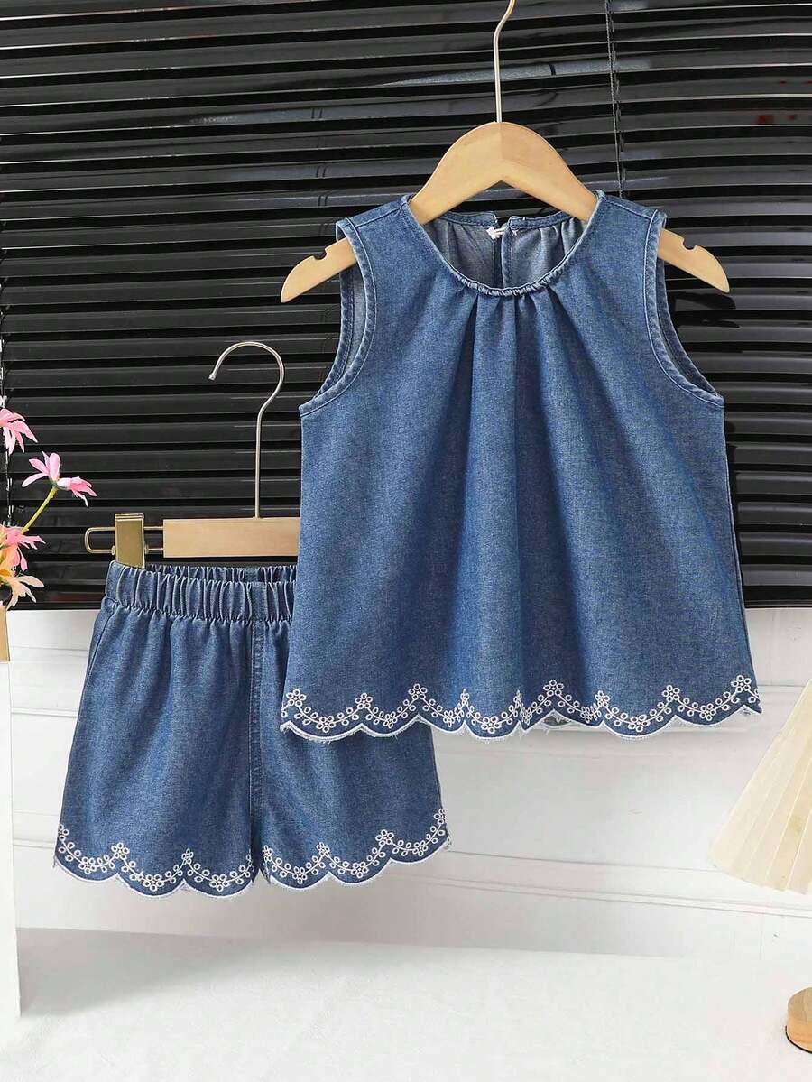 2pcs/Set Toddler Girls Denim Vest Outfit, Fashion New Style Cute Embroidered Ruffle Hem Sleeveless Top And Casual Shorts - Blue - View 1