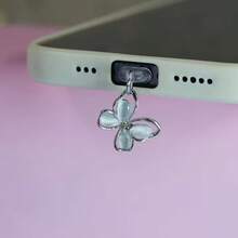 White Butterfly 2D Acrylic Pendant Phone Dust Plug, Compatible With Apple/Type-C Ports - Clear - View 3