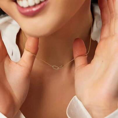 1件简约不锈钢镀金吊坠项链，女士款，圆形链条吊坠项链，适合日常佩戴和运动，可作为礼物送给家人