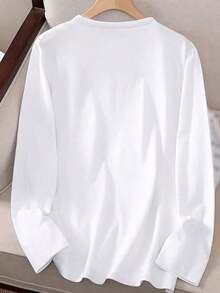 1pcs Women's Casual Printed Long-Sleeve T-Shirt St. Patrick's Day Pattern Four-Leaf Clover Print Long Sleeve T-Shirt  Comfortable And Loose Round Neck TopNew Casual T-Shirts For Men And Women - 白色 - 查看 4