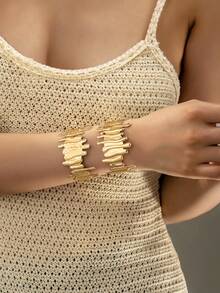 1 pieza Brazalete ancho geométrico asimétrico elegante y exagerado de estilo vintage para mujeres, adecuado para fiestas, banquetes y uso diario - Amarillo Oro - Ver 1
